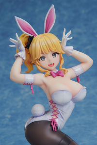 Kiri Izumi: White Bunny Ver. 9