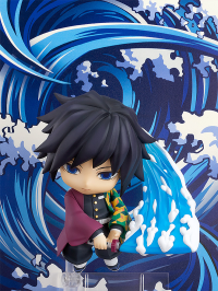 Nendoroid Giyu Tomioka 6