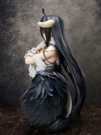 FuRyu Albedo 1/1 Scale Bust Figure - Overlord - photo 6