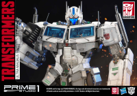 Premium Masterline Transformers: Generation 1 Ultra Magnus 9