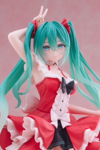 Hatsune Miku Figure - Fashion (Lolita Ver.) 3