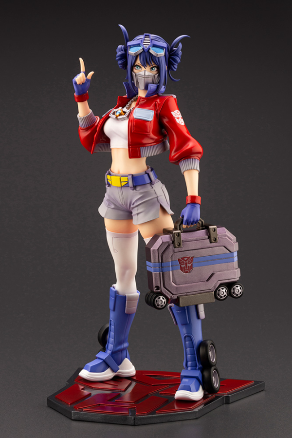 TRANSFORMERS OPTIMUS PRIME BISHOUJO STATUE