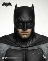 INART – Batman v Superman: Dawn of Justice - Batman 1/6 Collectible Figure 16