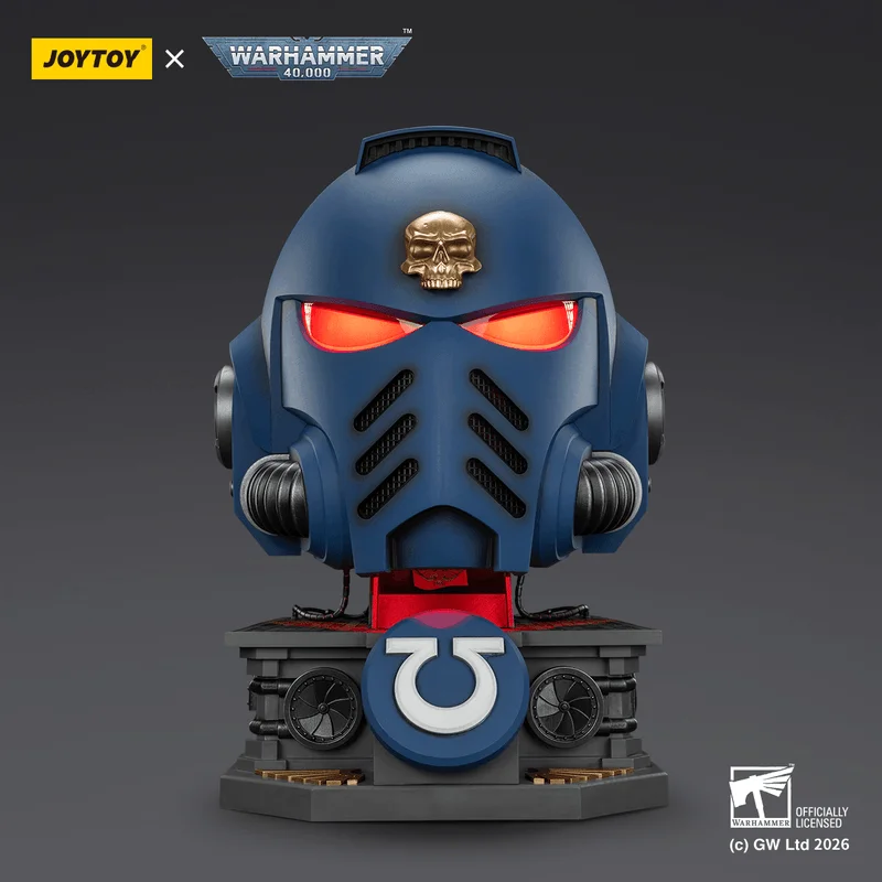 JOYTOY Ultramarines Captain MkX Helmet & Display Stand - Warhammer 40K
