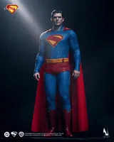Queen Studios INART – Superman (2025) - Superman 1/6 Collectible Figure - DC Comics - photo 5