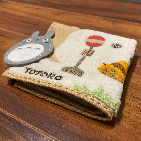 Marushin Totoro at Catbus Station Mini Towel - Studio Ghibli