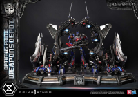 Museum Masterline Transformers: Dark of the Moon (Film) Optimus Prime Weapons Depot 34