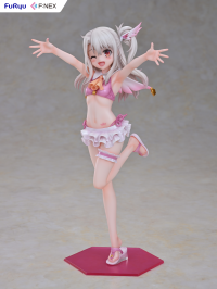 Illyasviel von Einzbern Swimsuit ver. 1/7 Scale Figure 1