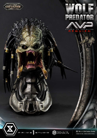 Real Elite Masterline Aliens vs. Predator: Requiem Wolf Predator DX Bonus Version 78