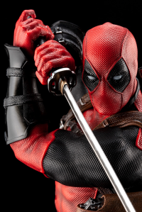 SUPER DEADPOOL X-FORCE LIMITED EDITION ARTFX STATUE 4
