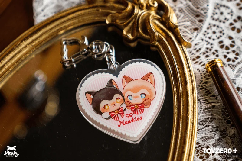 TOYZEROPLUS Moffy's - Mewky Epoxy Keychain (Black Cat,Siamese Cat) - Mewky
