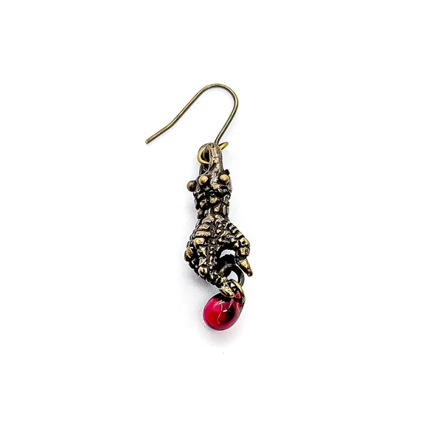 16 directions Dragon's Dogma 2 Dragon Hand (Piercing) For One Ear - Dragon's Dogma