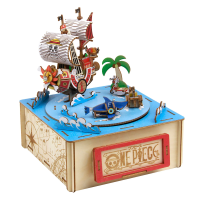 wa-gu-mi ONE PIECE Straw Hat Crew with Music Box 1