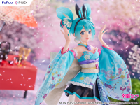 Hatsune Miku Wa-Bunny 1/7 Scale Figure 5