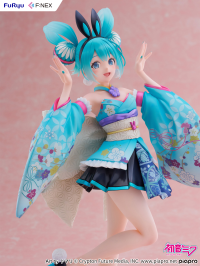 Hatsune Miku Wa-Bunny 1/7 Scale Figure 9