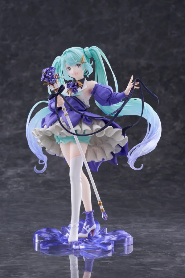 TAITO Hatsune Miku AMP+ Figure - HATSUNE MIKU Birthday 2024 Ver. - Hatsune Miku