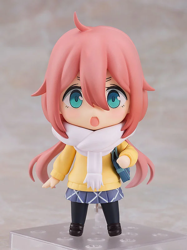 GOOD SMILE COMPANY Nendoroid Nadeshiko Kagamihara: School Uniform Ver. - Laid-Back Camp