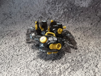 AQUACULTURE TANK 007: Fiddler Crab (Gold Black) 3