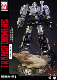 Premium Masterline Transformers: Generation 1 Megatron 8