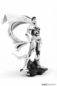 SDCC 2024 DC HEROES : Superman B&W PX PVC 1/8 Statue 8