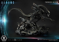 Premium Masterline Aliens (Comics) Tusked Alien Bonus Version 38