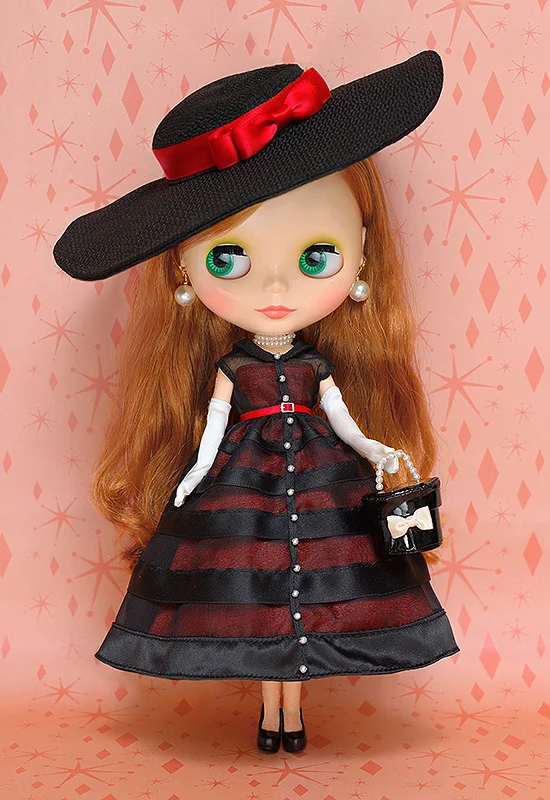 GOOD SMILE COMPANY Blythe Brenda's Extra Ordinary Day(re-order) - Blythe