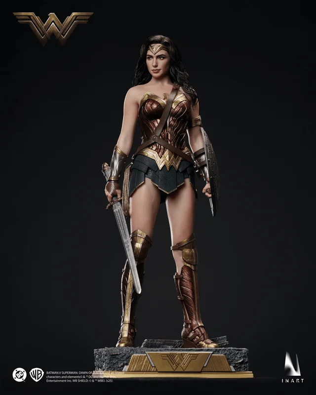 Queen Studios INART - Batman v Superman: Dawn of Justice - Wonder Woman 1/6 Collectible Figure - DC Comics