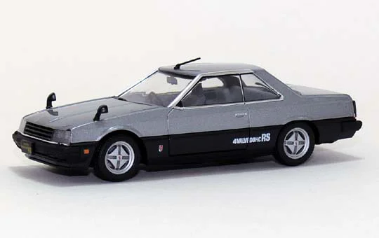 Aoshima DIECAST MODEL CAR: 1/43 SKYLINE HT 2000 RS (KDR30)['81] SILVER/BLACK - Scale Kits