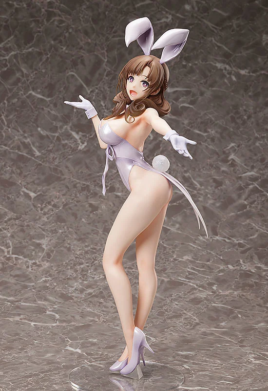 FREEing Mamako Oosuki: Bare Leg Bunny Ver. - Do You Love Your Mom and Her Two-Hit Multi-Target Attacks?