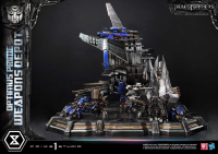 Museum Masterline Transformers: Dark of the Moon (Film) Optimus Prime Weapons Depot 40