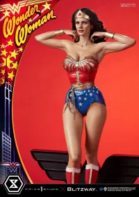 Prime 1 Studio Museum Masterline Wonder Woman 1975 (TV Series) Wonder Woman Bonus Version - DC Comics - photo 8