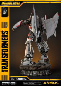 Museum Masterline Transformers: Bumblebee (Film) Blitzwing 30