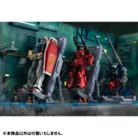 MegaHouse Realistic Model Series  Mobile Suit Gundam （For 1/144 HG series）  White Base Catapult Deck  ANIME EDITION - Mobile Suit Gundam - photo 7