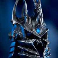 World of Warcraft® Helm of Domination Collector’s Edition Replica 7