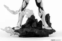 PureArts SDCC 2024 DC HEROES : Superman B&W PX PVC 1/8 Statue - DC Comics - photo 5