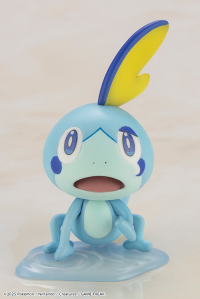 Pokémon GLORIA with SOBBLE ARTFX J STATUE 4