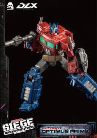 Transformers: War For Cybertron Trilogy - DLX Optimus Prime 11