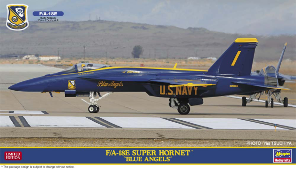 1/72  F/A-18E SUPER HORNET "BLUE ANGELS"  (Bonus: an emblem patch is included.)