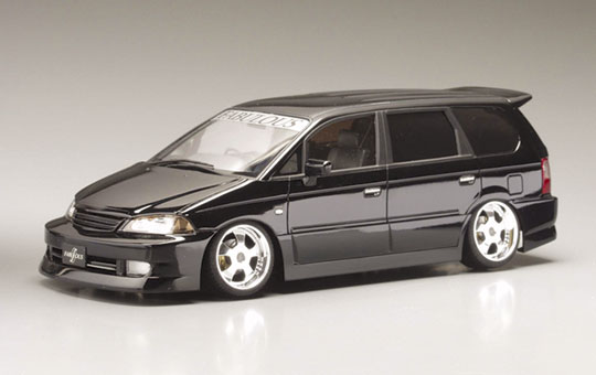 VIP AMERICAN: 1/24 FABULOUS  ODYSSEY  (RA6/'01 MODEL)