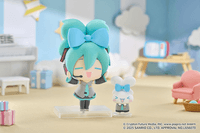 Hatsune Miku x Cinnamoroll Chibi Figure 1