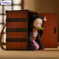 Demon Slayer: Kimetsu no Yaiba　Figure -Nezuko in Box- 4