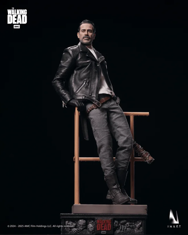 Queen Studios INART - The Walking Dead Season 8 - Negan Smith 1/6 Collectible Figure - The Walking Dead