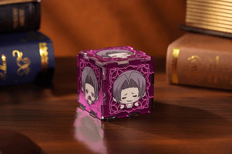 GOOD SMILE COMPANY Assemblable Acrylic Box Miles Edgeworth - The Great Ace Attorney