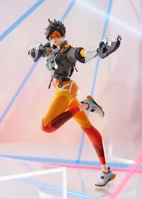 GOOD SMILE COMPANY POP UP PARADE Tracer - Overwatch 2 - photo 1