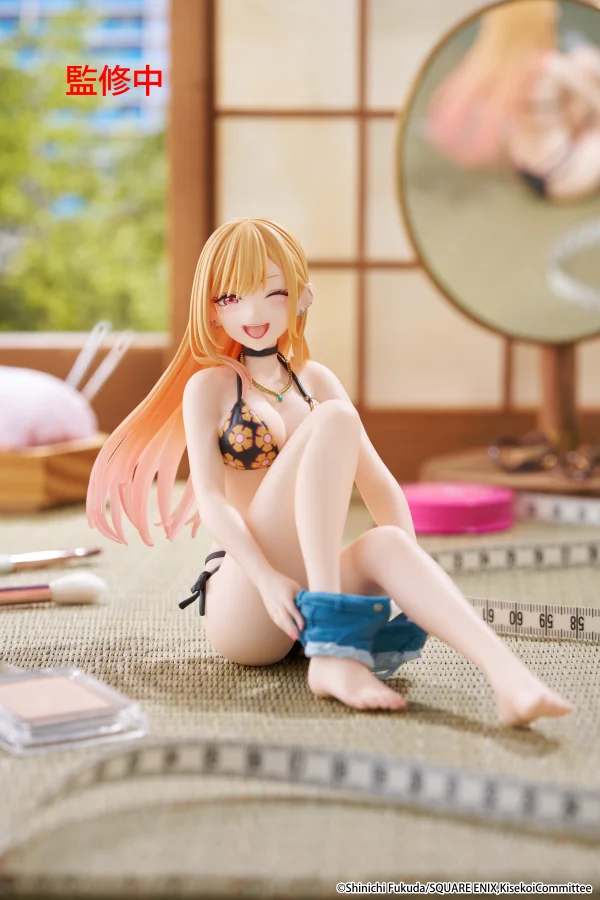 TAITO My Dress-Up Darling Desktop Cute Figure - Marin Kitagawa (Measured Swimsuit Ver.) - My Dress-Up Darling