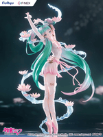 Hatsune Miku Water lily ver. 1/7 Scale Figure 3