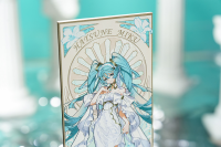 Hatsune Miku feat. Yoneyama Mai Wood Postcard 7