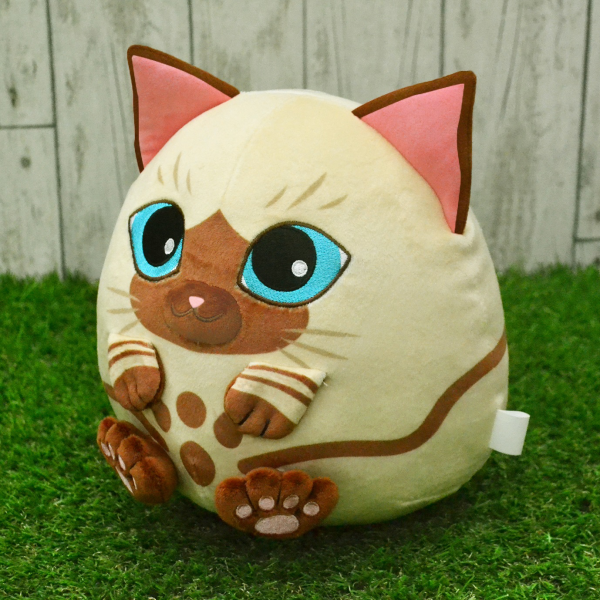 Monster Hunter Fluffy Eggshaped Plush Palico