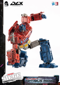 Transformers: War for Cybertron Trilogy - DLX Optimus Prime 13