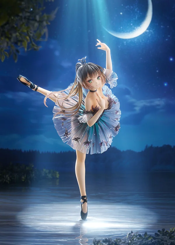 Black Swan Girl